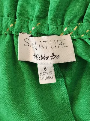 Signature by Robbie Bee Sleeveless Green and Gold Ruffle Mini Dress Size Small thumbnail 8