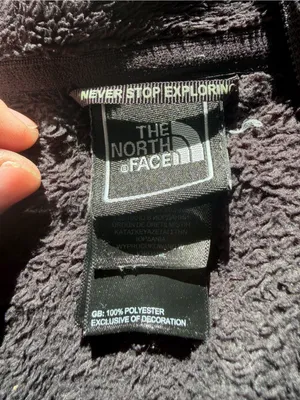 The North Face Women's Charcoal Teddy Fleece Jacket thumbnail 4