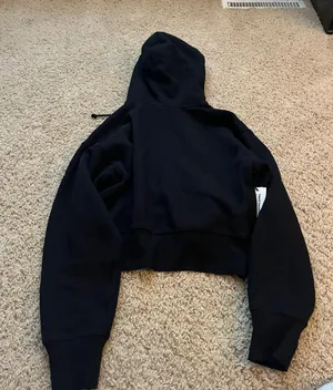 Aritzia Cozy Fleece Boyfriend Boxy Zip Hoodie thumbnail 2