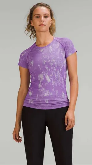 Lululemon SwiftlyTech Shirt 2.0 Shadow Bloom Moonlit Magenta pattern 12 thumbnail 1