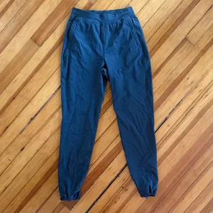 Lululemon Adapted State High-Rise Jogger Full Length in Oil Grey Size 2 thumbnail 3