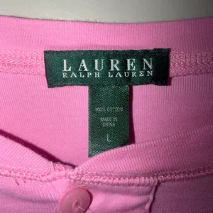 Lauren Ralph Lauren Womens Size Large Pink Short Sleeve Emboridered Logo Shirt thumbnail 2