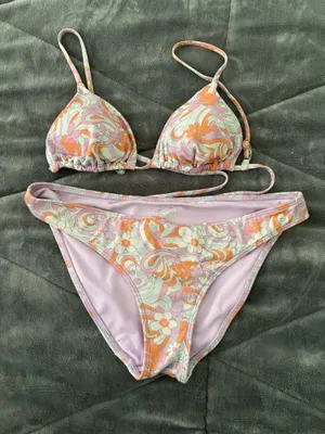 Hollister Shimmer Bikini thumbnail 1