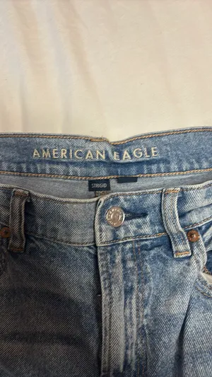 American Eagle Ripped regular mid-rise 8 thumbnail 3