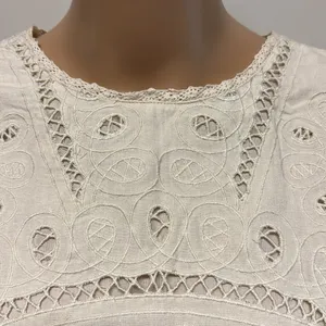 NWT Urban Outfitters Lace Overlay Cropped Top thumbnail 3