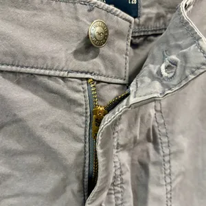 VTG Y2K Hollister Gray Tech Cargo Capris Fall Grunge Size 5 Short 27" Waist thumbnail 4