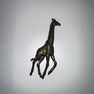 Vintage JJ Giraffe Brooch Gold Tone thumbnail 2