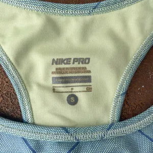 Teal Nike sports bra sz s thumbnail 3