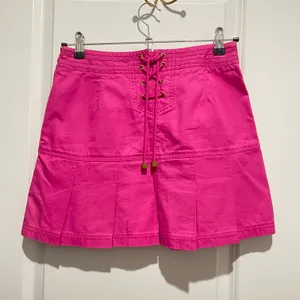 Barbie Pink Y2K pleated hem front button mini skirt Size M thumbnail 3