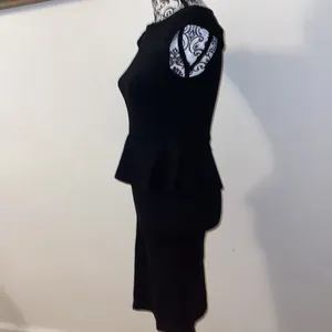 Alice + Olivia Bateau Neckline Peplum Towork Mini Black Dress Size 2 thumbnail 4