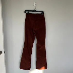 Old Navy Higher High Rise Flare Brown Corduroy Pants Size 4 NWT thumbnail 7
