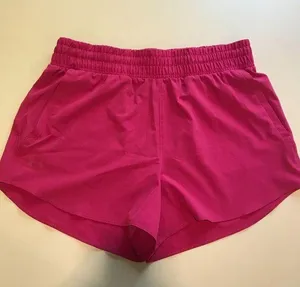 Under Armour Women's 3" Flex Woven Short in Pink Size L NWT thumbnail 1