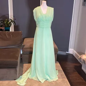 Women’s Full Length Sleeveless Green Chiffon Dress Long Flowing Panels Size 14 thumbnail 2