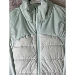 Lululemon Down For It All Running Vest Delicate Mint 4-Way Stretch Quilted 2 thumbnail 2