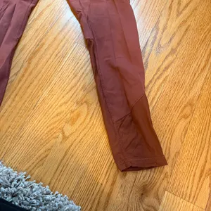 ⭐️lululemon athletica Women's Leggings in Rust Brown (Size 6) thumbnail 5