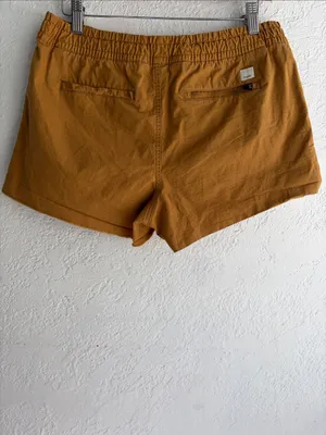 Vuori Women’s Elastic Waist Drawstring Shorts - Mustard thumbnail 8