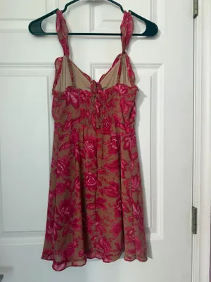 Pink floral dress thumbnail 2