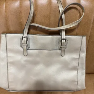Dana Buchman Metallic Gold Pebbled Tote W Silver Hardware thumbnail 4