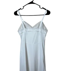 Vanity Fair White Lace Trim Slip‎ Dress Adjustable Straps Lingerie Intimates thumbnail 7