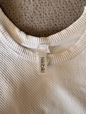 White Nikibiki top  thumbnail 3