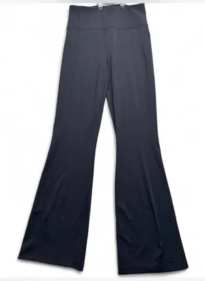 Athleta Delancey Flare Pants Size Small Athleta Delancey Flare Pants Size Small Color: Charcoal #flare #athletic thumbnail 1