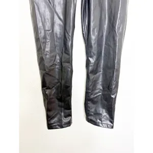 Abercrombie & Fitch High Rise 90s Straight Vegan Leather Pant Size 6/28 Black thumbnail 9