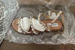 Steve Madden Travel Sandals thumbnail 1