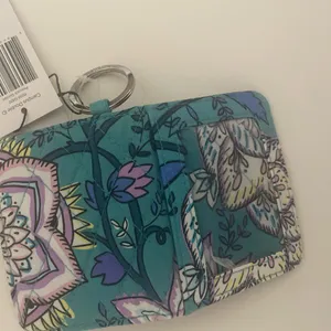 Vera Bradley Campus Double Id case. NWT. Peacock Garden. thumbnail 3