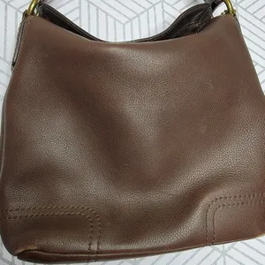 Coach Chelsea Brown Leather Turn Lock thumbnail 16