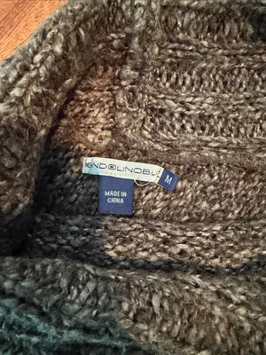 Bandolinoblu Chunky Fringe Knit Poncho Size Medium thumbnail 4