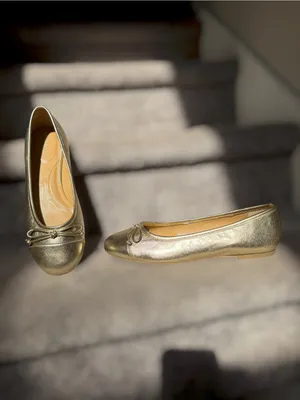 NEW Talbots Blair Metallic Gold Leather Bow Ballet Flats Cap Toe Balletcore thumbnail 3