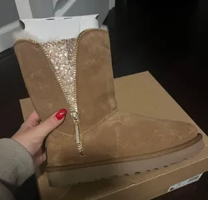 Boot thumbnail 1