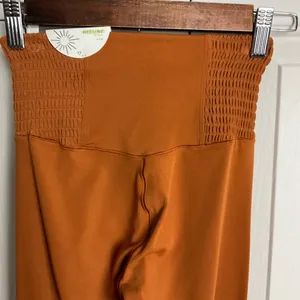 Offline by aerie Real Me Hi Rise 7/8‎ Leggings Size XS thumbnail 4