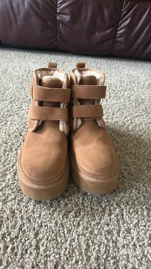 UGG Boots thumbnail 3