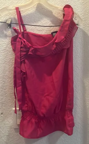 FINAL MARKDOWN Ladies vanity top xs Pink thumbnail 1