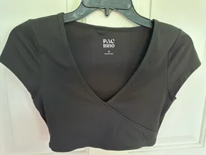 PacSun Workout Top thumbnail 1