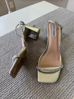 Steve Madden Hurrah Silver Rhinestone Strap Square-Toe Heels Sandals Sz 9 thumbnail 4
