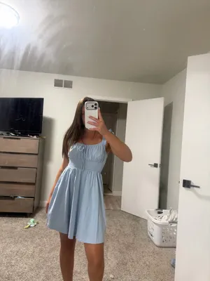 Boutique dress thumbnail 3