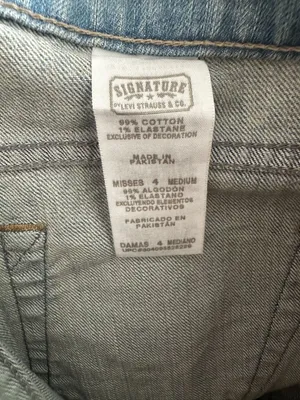 LEVIS Signature Light Wash Low Rise Bootcut Jeans Size 4 thumbnail 8