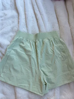 lululemon athletica Light Mint Elastic-Waist Athletic Shorts thumbnail 2