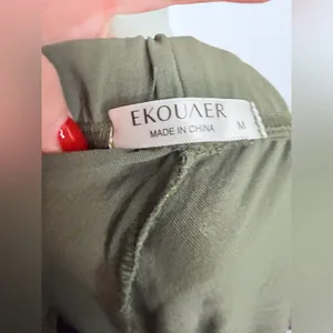 Ekouaer 2pc Lounge Set Womens M Olive Green Top & Wide Leg Pants NWT thumbnail 11