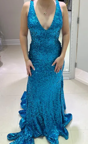 Prom Dresss thumbnail 2