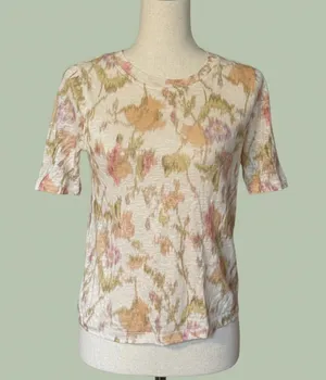 Rebecca Taylor Floral Patterned Lightweight Short Sleeve Top thumbnail 1