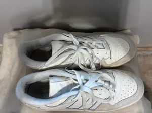 Adidas White Cream Sneakers thumbnail 3