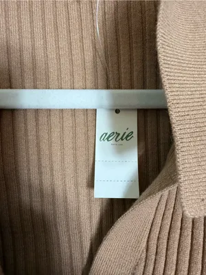 NWT Aerie Gotta Jet! Polo Ribbed Cropped Sweater Tan Medium thumbnail 6