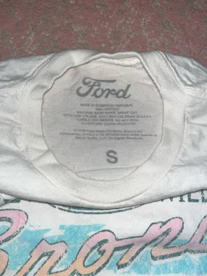The T-Shirt Ford Vintage Shop Cropped Car thumbnail 2