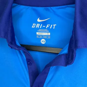 Nike Dri-Fit Golf Short Sleeved Dry Fit Shirt, Size XS thumbnail 3