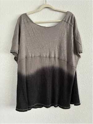 Women's We The Free Grey & Black Dip-Dye Short Sleeve Tee, Size L Oversized thumbnail 7