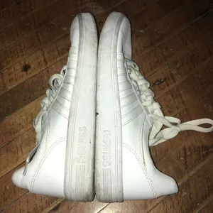 K-Swiss classic white low top sneaker/tennis shoes thumbnail 5