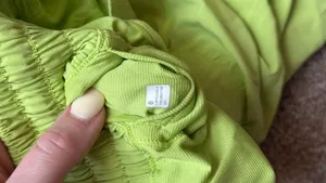 Hotty Hot Lululemon 4" thumbnail 2